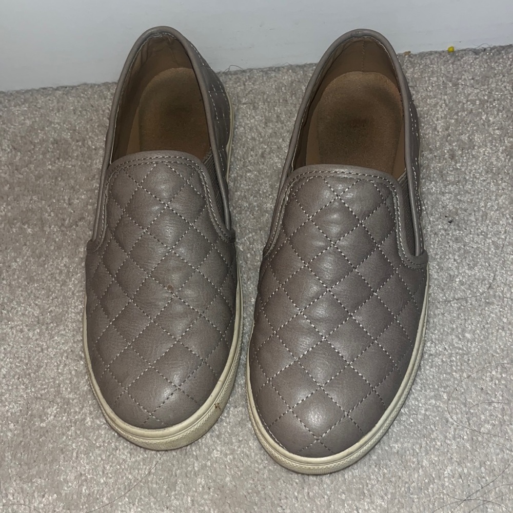 Steve Madden Slip-ons